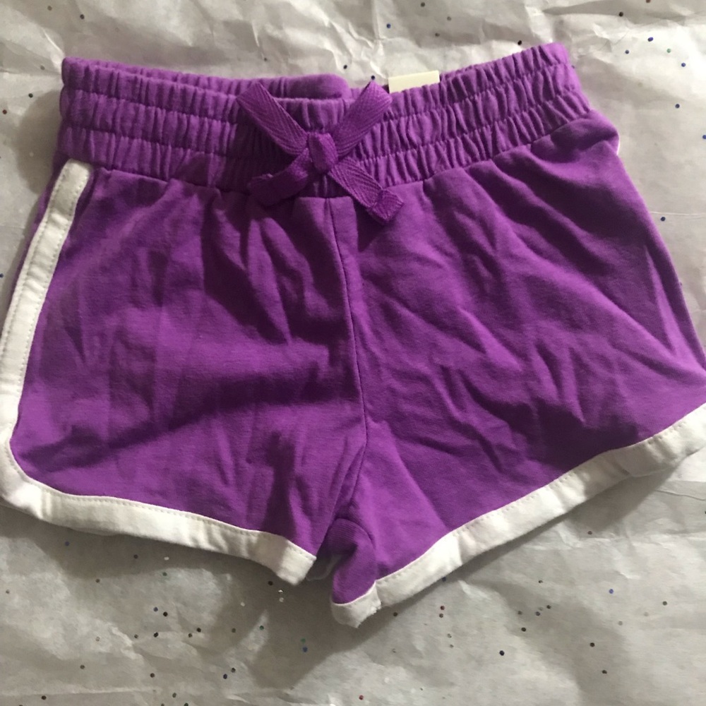 Infant shorts purple/white